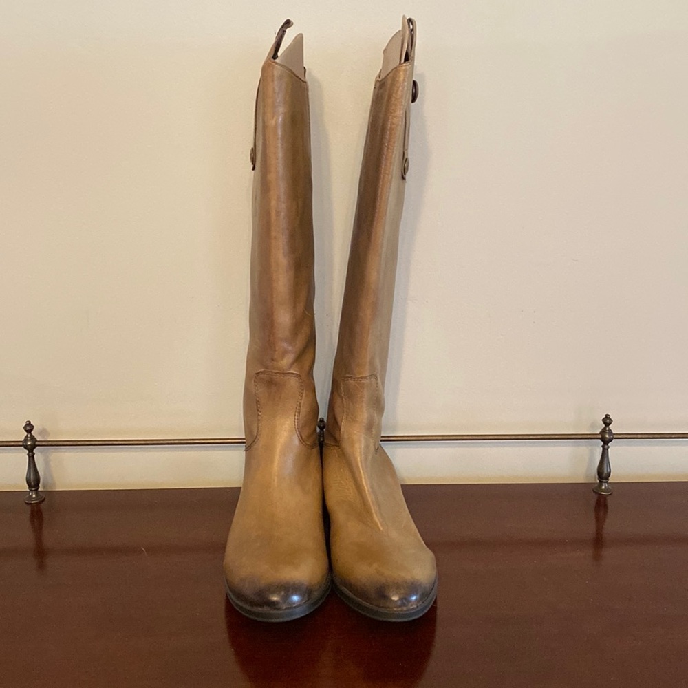 NWOT Sam Edelman Penny Cowboy boots